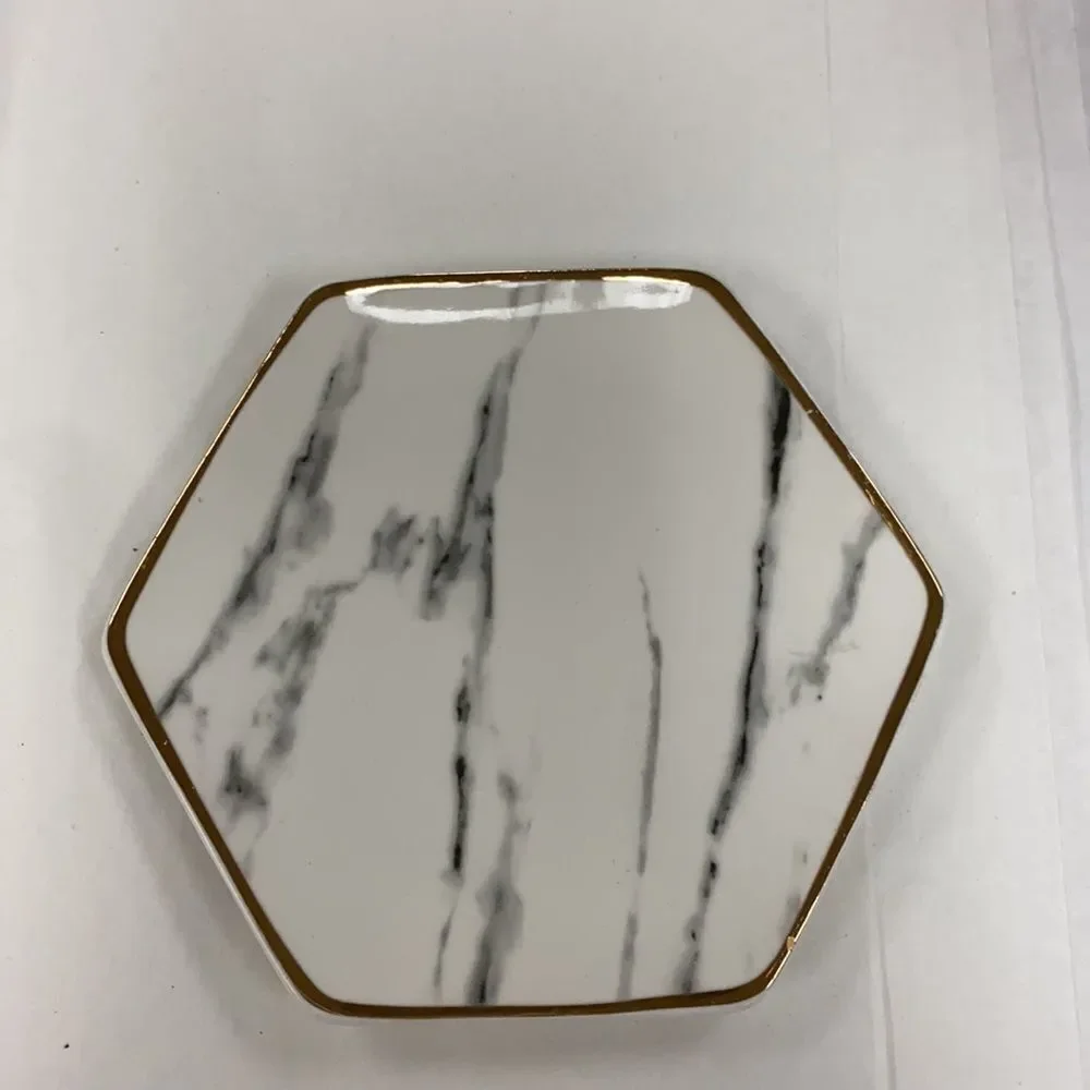 Pier 1 white, grey, and gold Filigree ceramic jewelry catch all‎ dish plate
